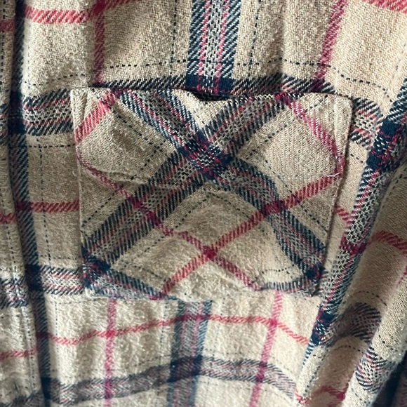 Flannel button up shirt - Picture 3 of 4